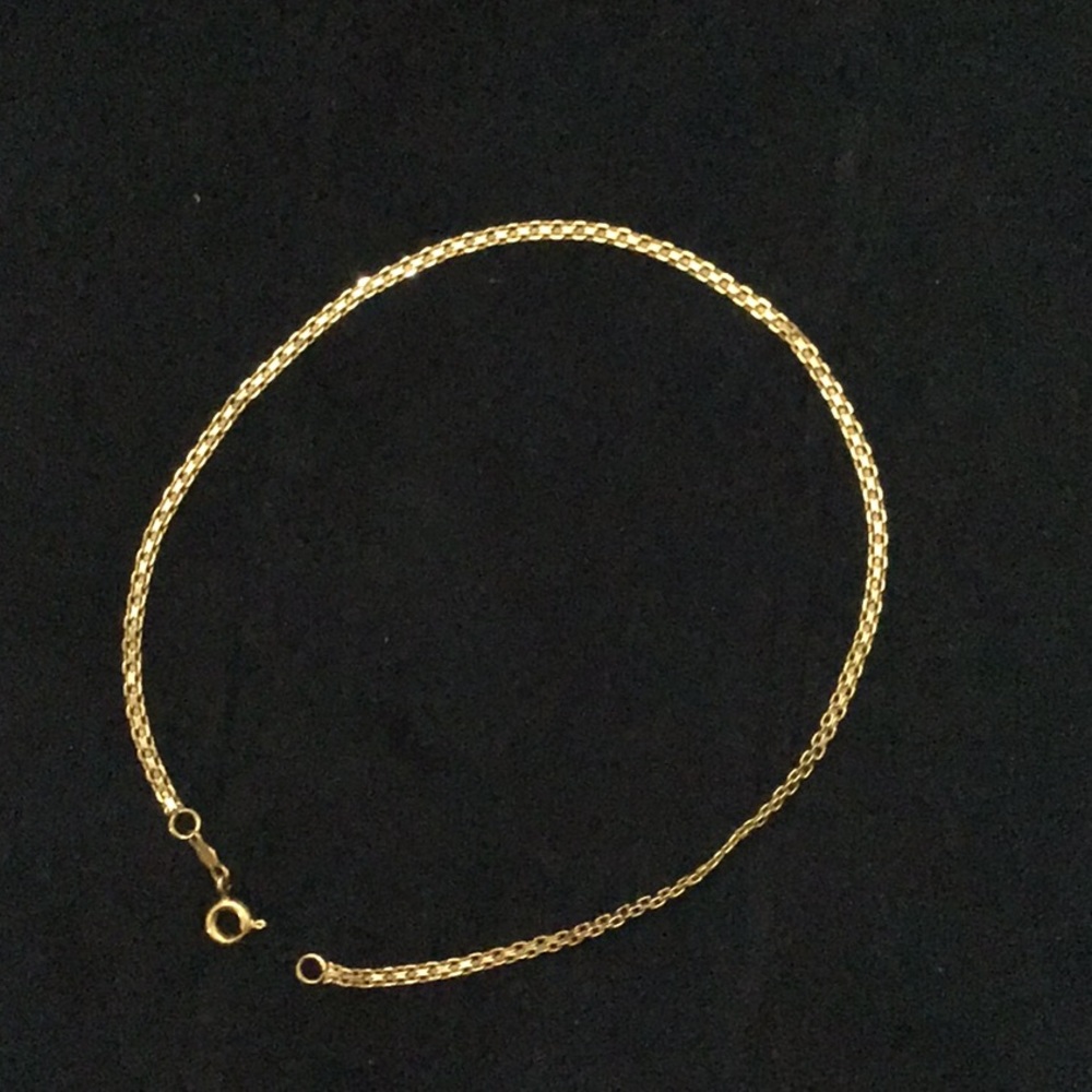 Gold ankle bracelet